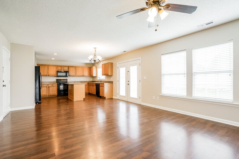 2,200/Mo, 3112 Olustee Dr Raleigh, NC 27610 Dining Room View