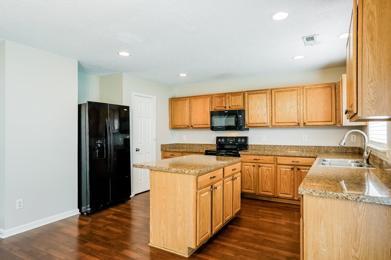 2,200/Mo, 3112 Olustee Dr Raleigh, NC 27610 Kitchen View 2