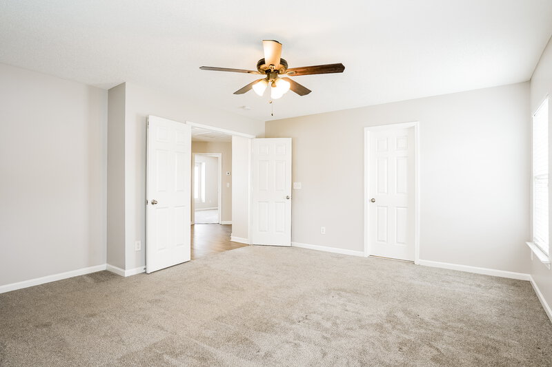 2,200/Mo, 3112 Olustee Dr Raleigh, NC 27610 Main Bedroom View 2