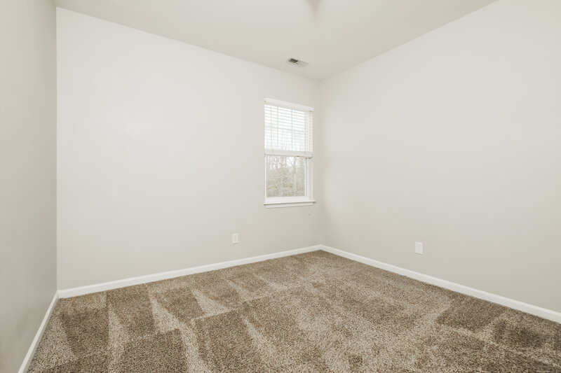 1,950/Mo, 698 Shefford Town Dr Rolesville, NC 27571 Bedroom View