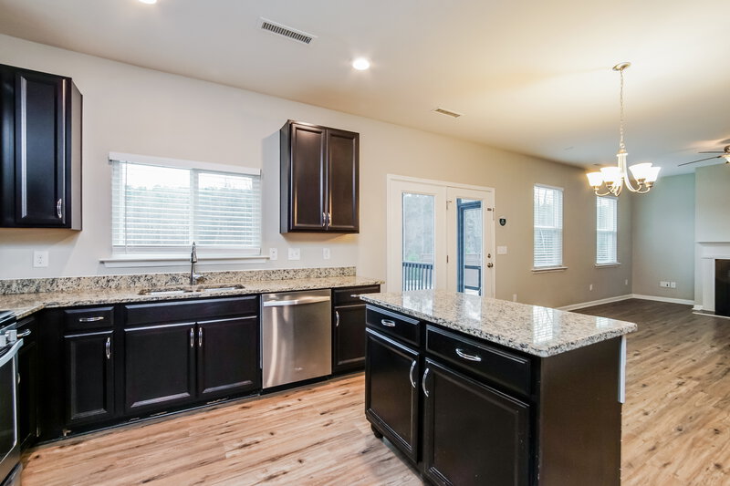 1,895/Mo, 510 Rolling Meadows Drive Clayton, NC 27527 Kitchen View 3