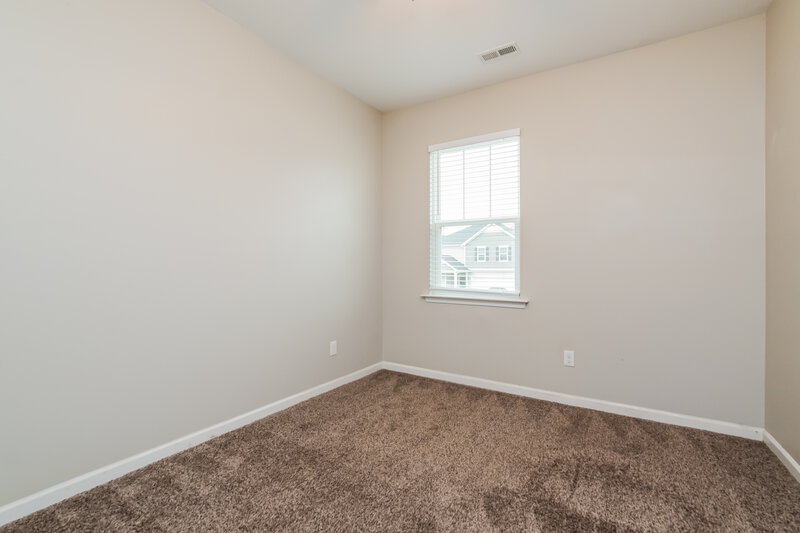 1,895/Mo, 510 Rolling Meadows Drive Clayton, NC 27527 Bedroom View