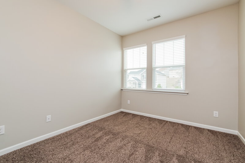 1,895/Mo, 510 Rolling Meadows Drive Clayton, NC 27527 Bedroom View 2