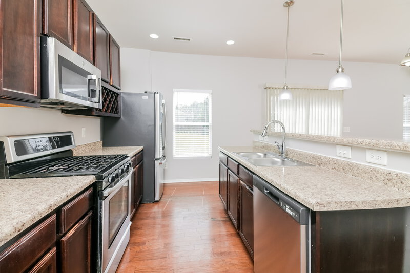 1,710/Mo, 547 Kerriann Lane Clayton, NC 27520 Kitchen View