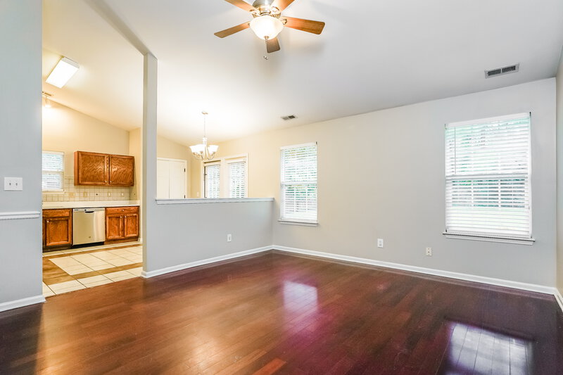 2,970/Mo, 3810 Tyler Bluff Ln Raleigh, NC 27616 Living Room View 2