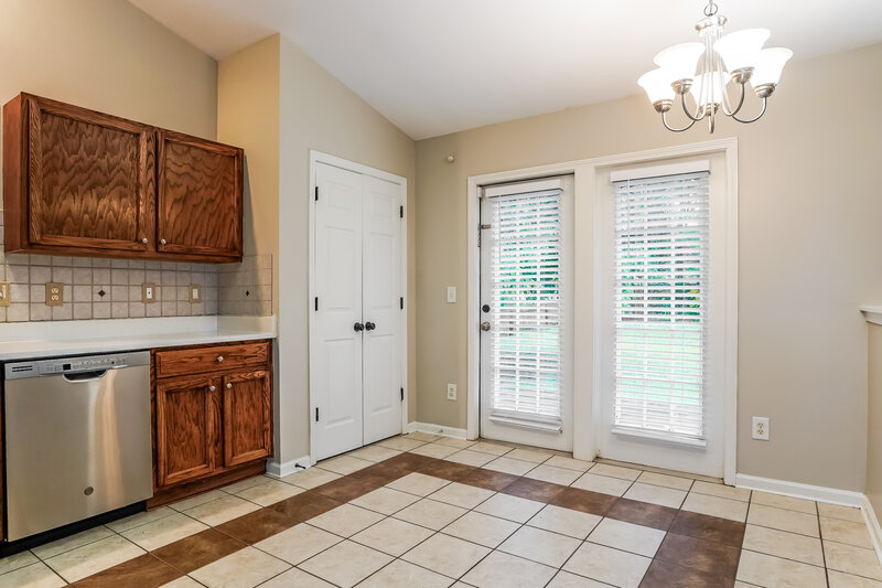 2,970/Mo, 3810 Tyler Bluff Ln Raleigh, NC 27616 Dining Room View 2