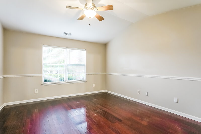 2,970/Mo, 3810 Tyler Bluff Ln Raleigh, NC 27616 Main Bedroom View