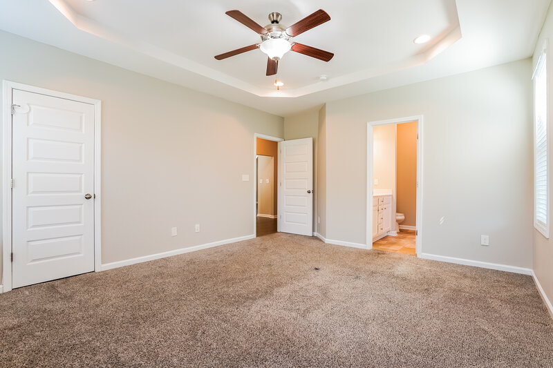 2,115/Mo, 229 Lanier Place Clayton, NC 27527 Main Bedroom View 2