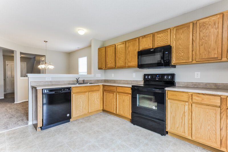 2,940/Mo, 1020 Gelfield Rd Knightdale, NC 27545 Kitchenlarge View