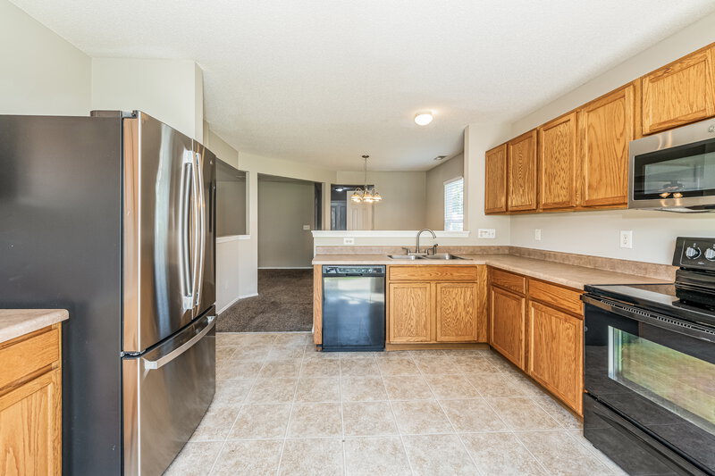 2,115/Mo, 1020 Gelfield Rd Knightdale, NC 27545 Kitchen View