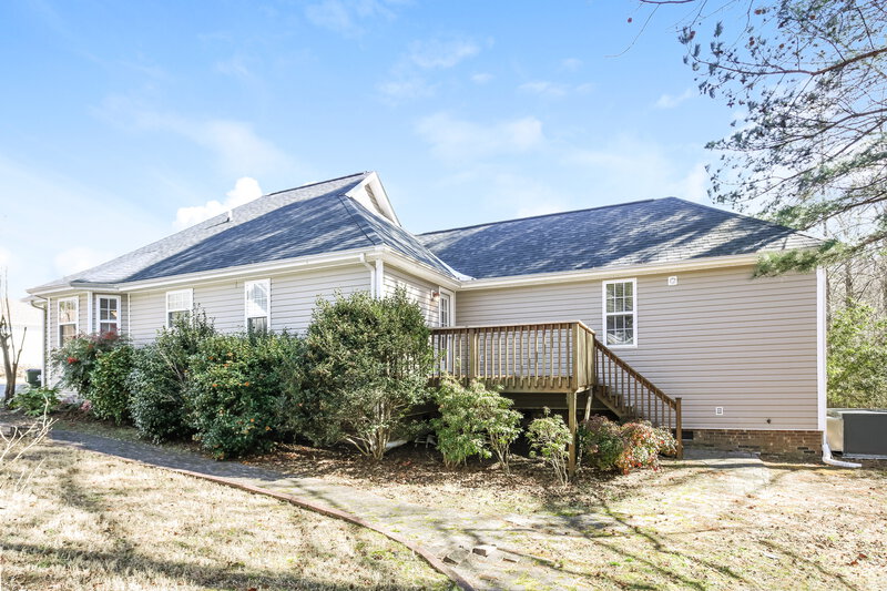 1,815/Mo, 305 Occidental Drive Holly Springs, NC 27540 Rear View