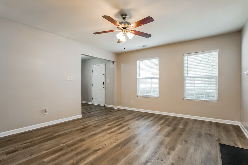 1,870/Mo, 1112 Lombar Street Raleigh, NC 27610 Living Room View 2