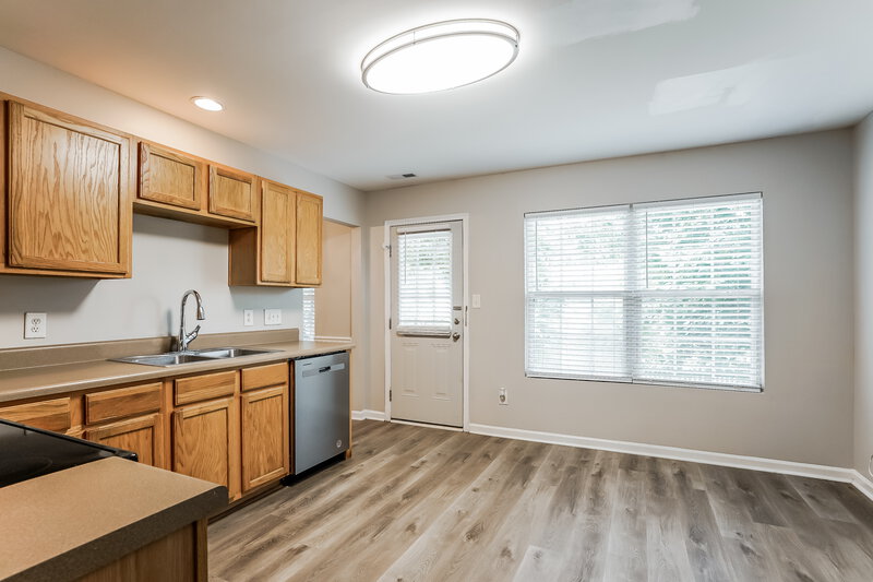 1,870/Mo, 1112 Lombar Street Raleigh, NC 27610 Kitchen View 2