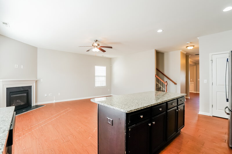2,325/Mo, 97 Gaillardia Way Clayton, NC 27527 Kitchen View 2