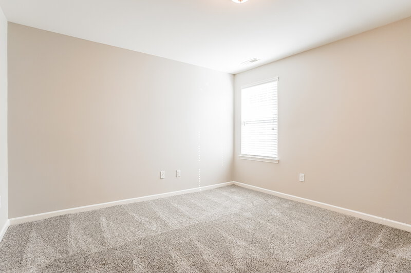 2,325/Mo, 97 Gaillardia Way Clayton, NC 27527 Bedroom View