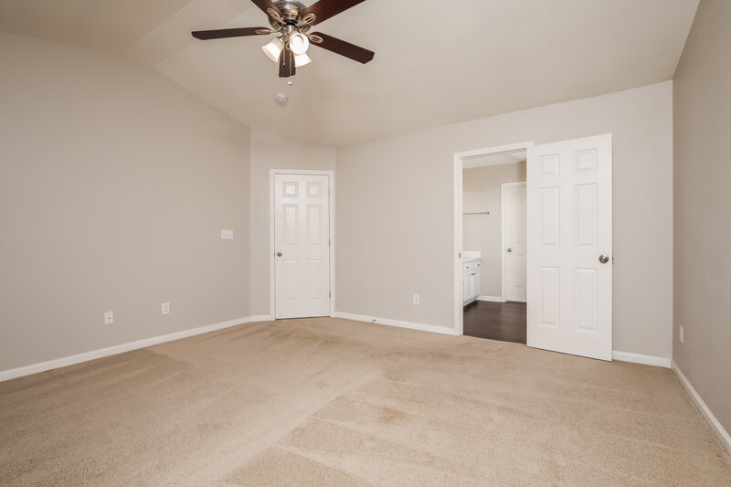 1,855/Mo, 2007 Gushing Dr Raleigh, NC 27610 Main Bedroom View 2