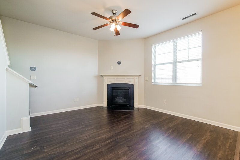 2,700/Mo, 195 Callahan Trail Garner, NC 27529 Living Room View