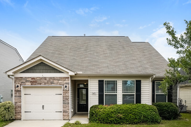 2,150/Mo, 3605 Morman Springs Lane Raleigh, NC 27610 External View