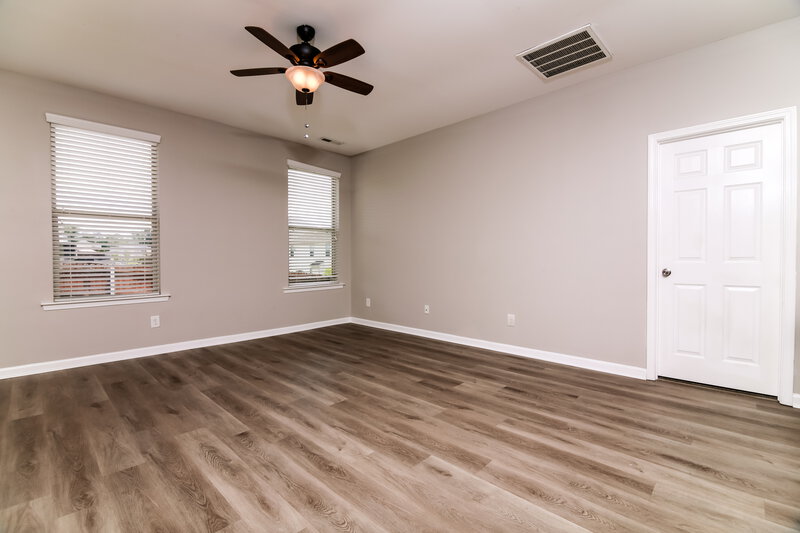 2,420/Mo, 3605 Morman Springs Lane Raleigh, NC 27610 Living Room View