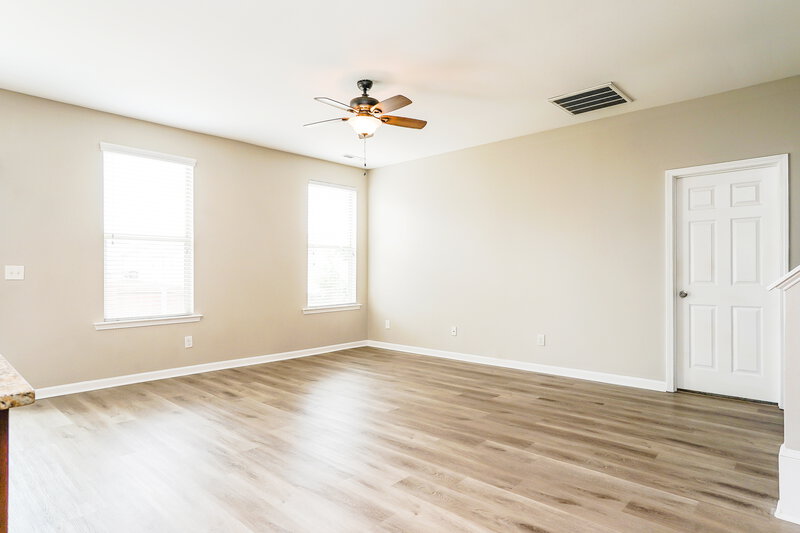 2,150/Mo, 3605 Morman Springs Lane Raleigh, NC 27610 Living Room View 2