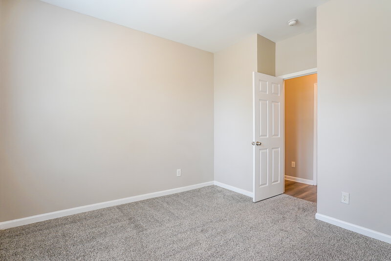 2,150/Mo, 3605 Morman Springs Lane Raleigh, NC 27610 Bedroom View 2