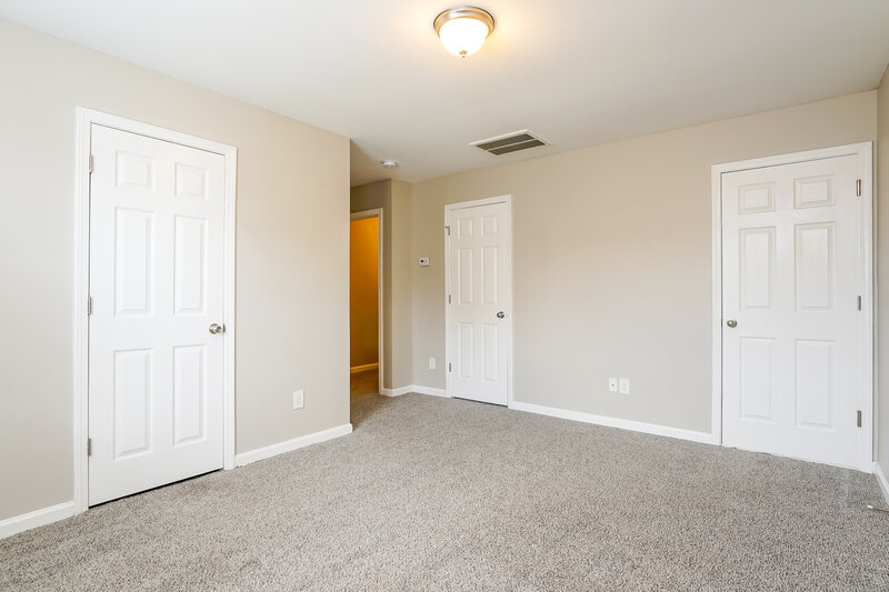 2,150/Mo, 3605 Morman Springs Lane Raleigh, NC 27610 Bedroom View 4
