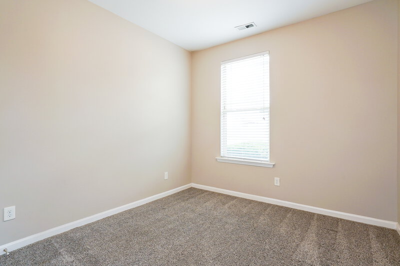 2,150/Mo, 3605 Morman Springs Lane Raleigh, NC 27610 Bedroom View 5