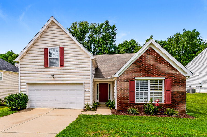 1,835/Mo, 826 Red Oak Tree Drive Fuquay Varina, NC 27526 External View