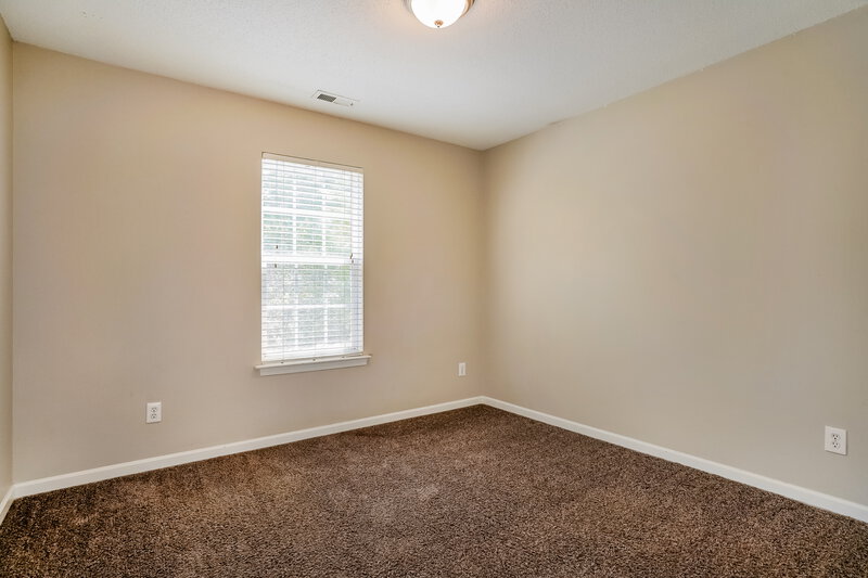 1,920/Mo, 5521 Seaspray Ln Raleigh, NC 27610 Bedroom View