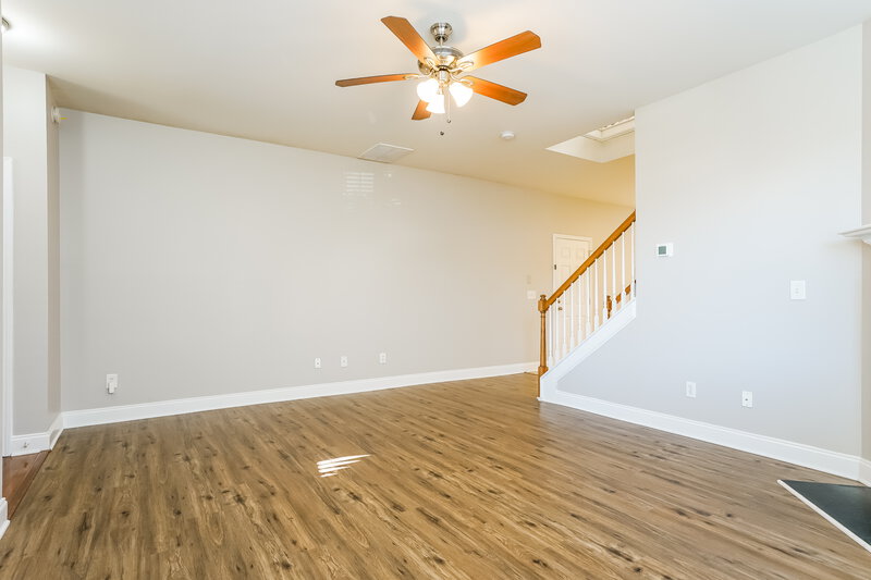 1,715/Mo, 674 Averasboro Drive Clayton, NC 27520 Living Room View