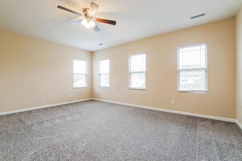 1,840/Mo, 905 Skinner Drive Raleigh, NC 27610 Main Bedroom View 2