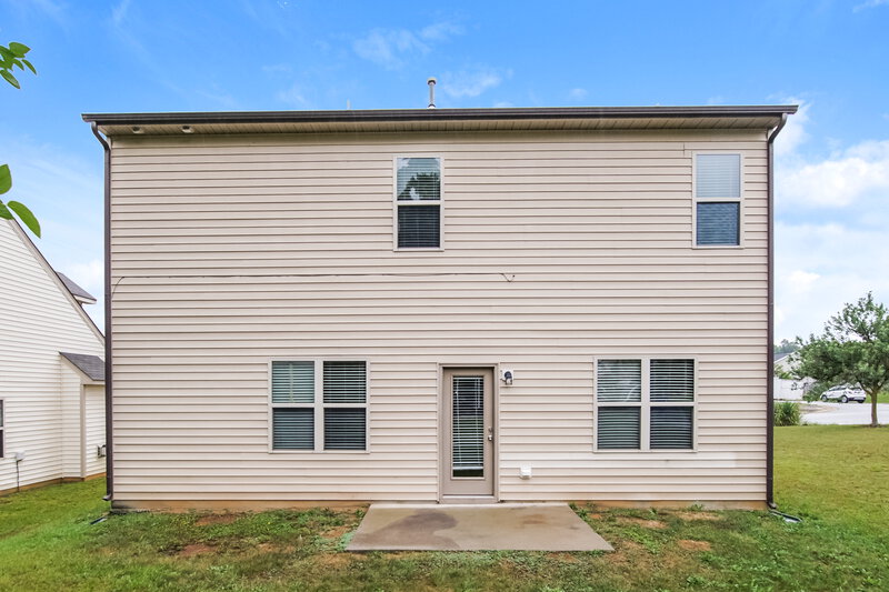 1,840/Mo, 905 Skinner Drive Raleigh, NC 27610 Rear View