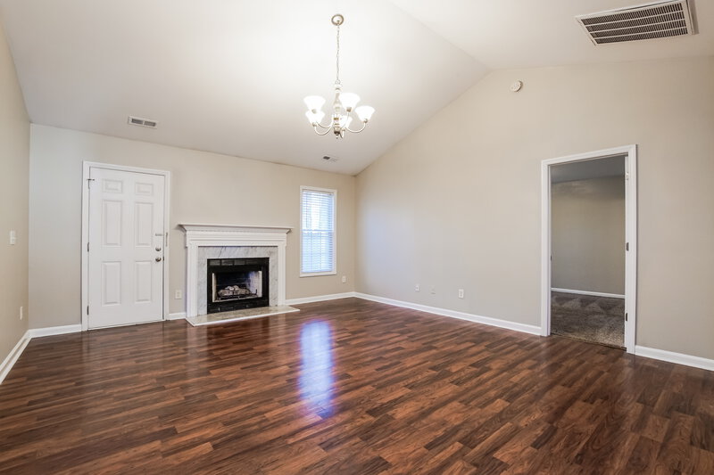 1,765/Mo, 4012 Mindspring Drive Raleigh, NC 27610 Living Room View 2