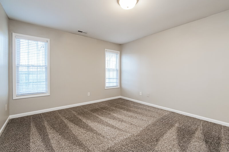 1,765/Mo, 4012 Mindspring Drive Raleigh, NC 27610 Main Bedroom View