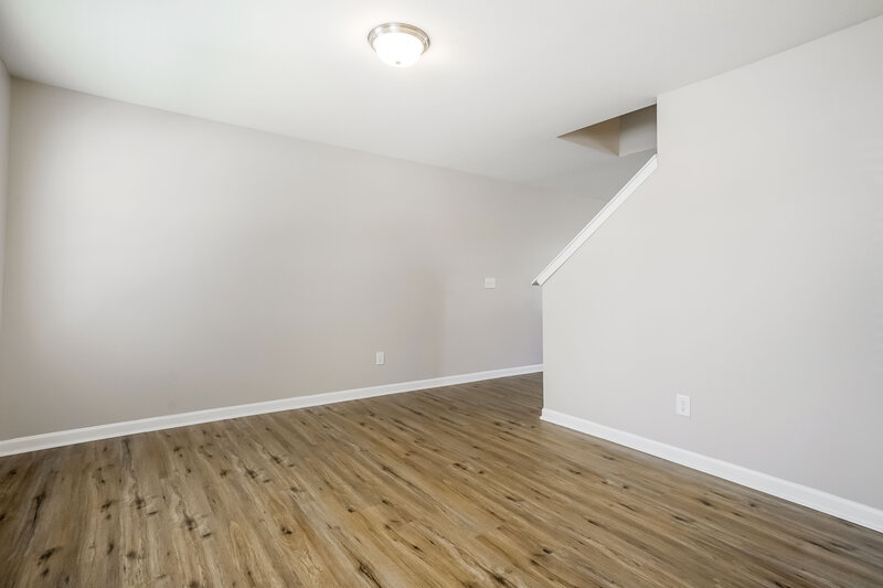 2,090/Mo, 4745 Queen Pierrette Street Raleigh, NC 27610 Dining Room View 2