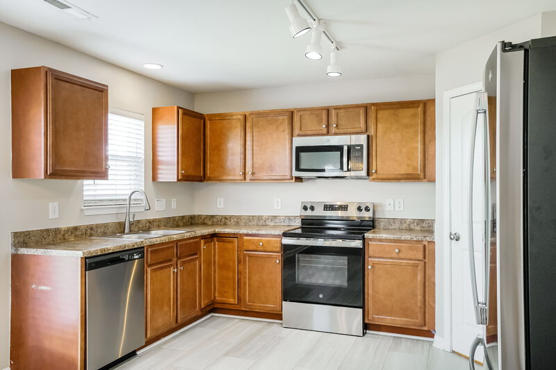 2,090/Mo, 4745 Queen Pierrette Street Raleigh, NC 27610 Kitchen View