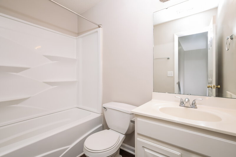 1,700/Mo, 3216 Marcony Way Raleigh, NC 27610 Bathroom View