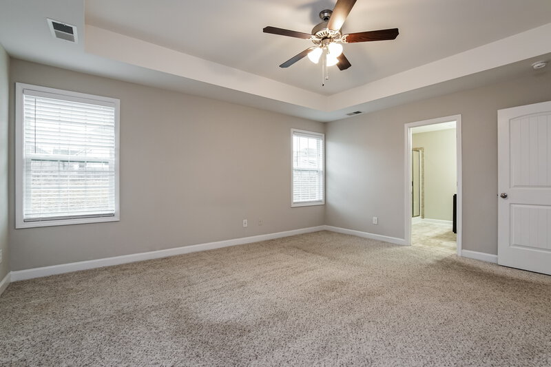 2,095/Mo, 252 Lanier Pl Clayton, NC 27527 Main Bedroom View 2