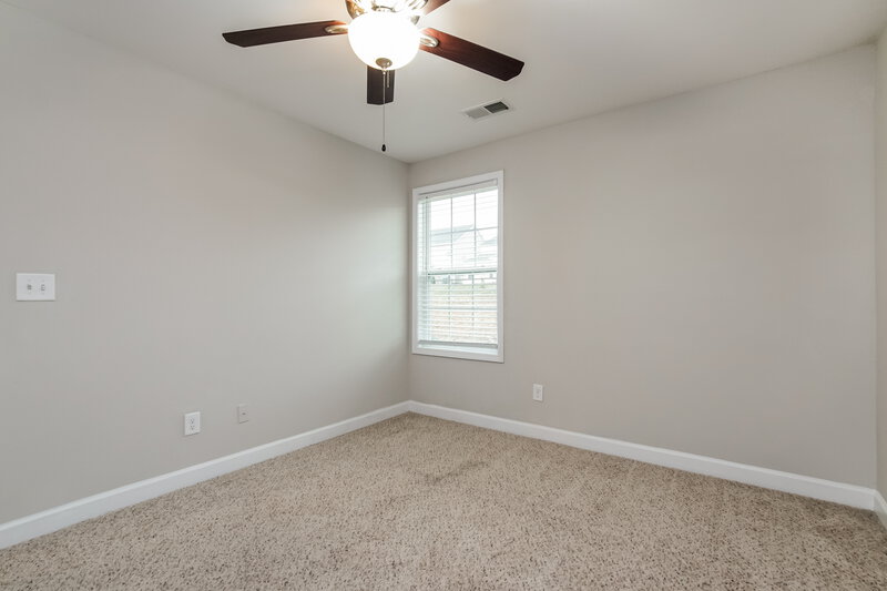 2,095/Mo, 252 Lanier Pl Clayton, NC 27527 Bedroom View
