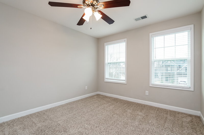 2,095/Mo, 252 Lanier Pl Clayton, NC 27527 Bedroom View 2