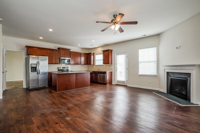 2,245/Mo, 657 Rose Mallow Drive Zebulon, NC 27597 Living Room View 3