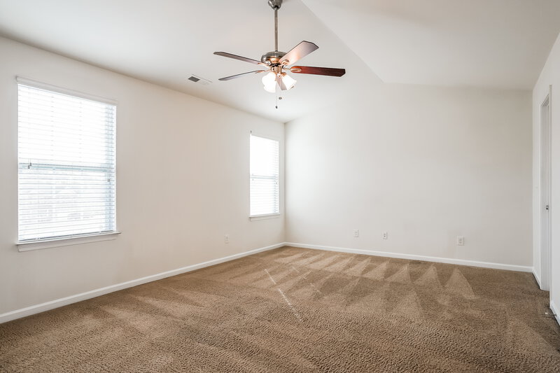 2,245/Mo, 657 Rose Mallow Drive Zebulon, NC 27597 Bedroom View