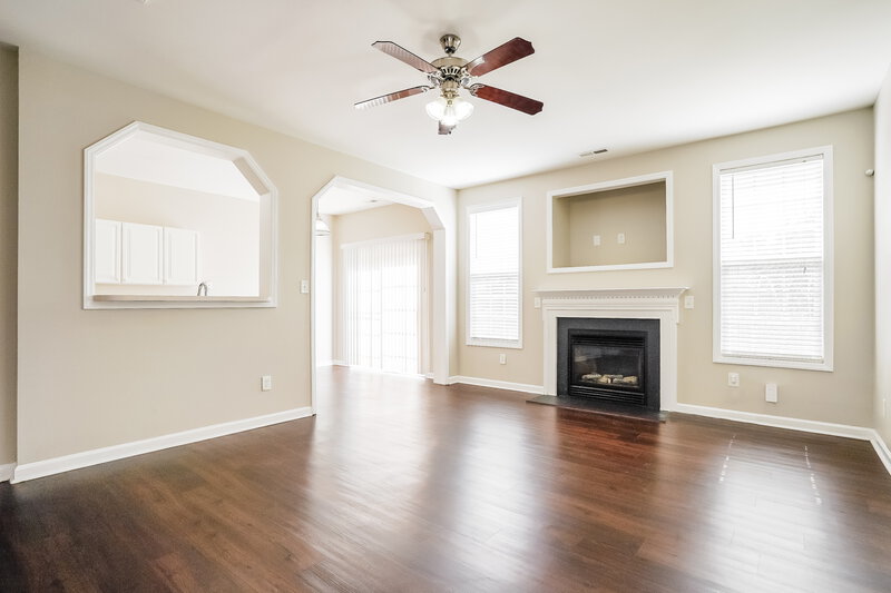 2,255/Mo, 8015 Willowglen Drive Raleigh, NC 27616 Living Room View