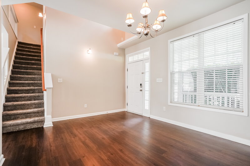 2,255/Mo, 8015 Willowglen Drive Raleigh, NC 27616 Dining Room View