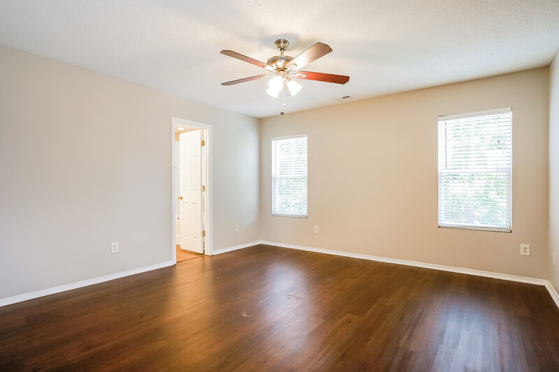 2,260/Mo, 3149 Varcroft Road Knightdale, NC 27545 Main Bedroom View