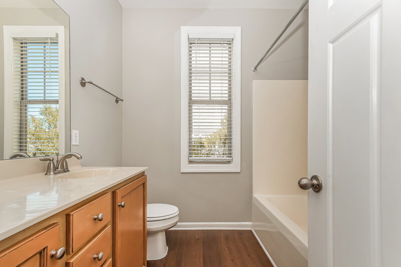 2,795/Mo, 56 Callahan Trail Garner, NC 27529 Bathroom View