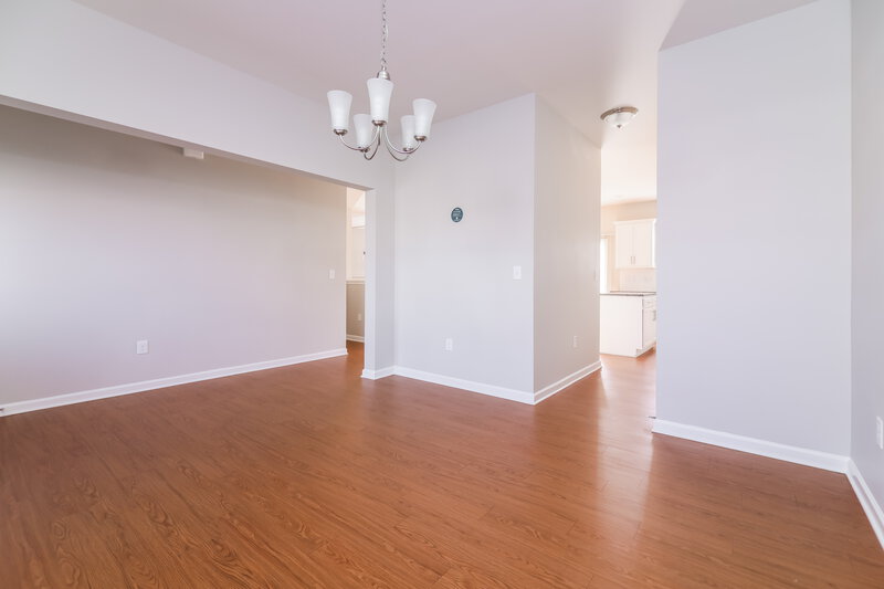 2,590/Mo, 131 Gaillardia Way Clayton, NC 27527 Living Room View 3