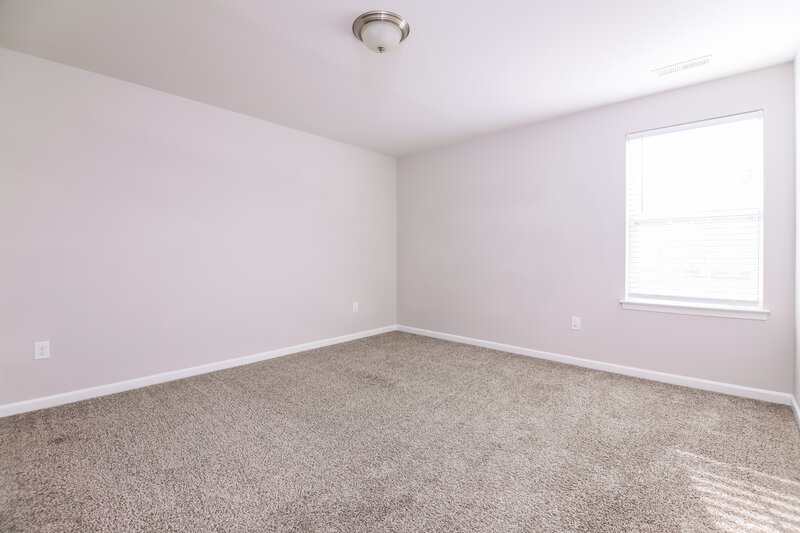 2,590/Mo, 131 Gaillardia Way Clayton, NC 27527 Bedroom View