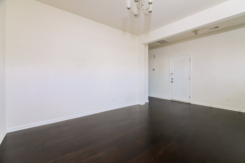 2,040/Mo, 721 Rose Mallow Drive Zebulon, NC 27597 Dining Room View