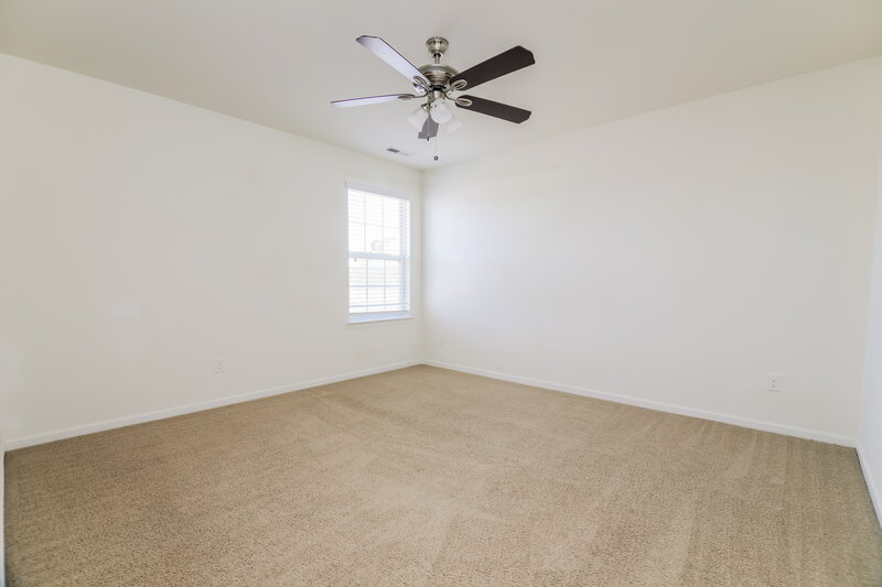 2,040/Mo, 721 Rose Mallow Drive Zebulon, NC 27597 Bedroom View 2